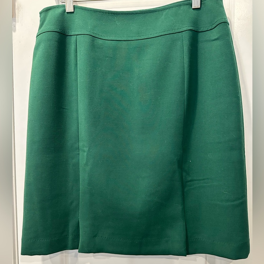 Tahari ASL Dark Green A-line Skirt, Size 10